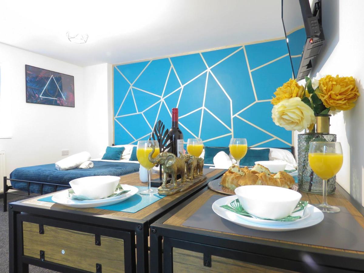Tudors Inn Handsworth เบอร์มิงแฮม ภายนอก รูปภาพ